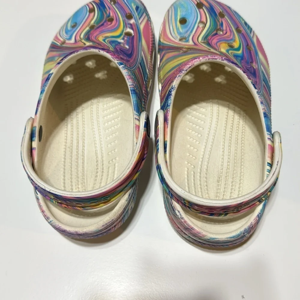 Crocs Classic Out Of This World li Clog, Unisex Sandals Sz J2